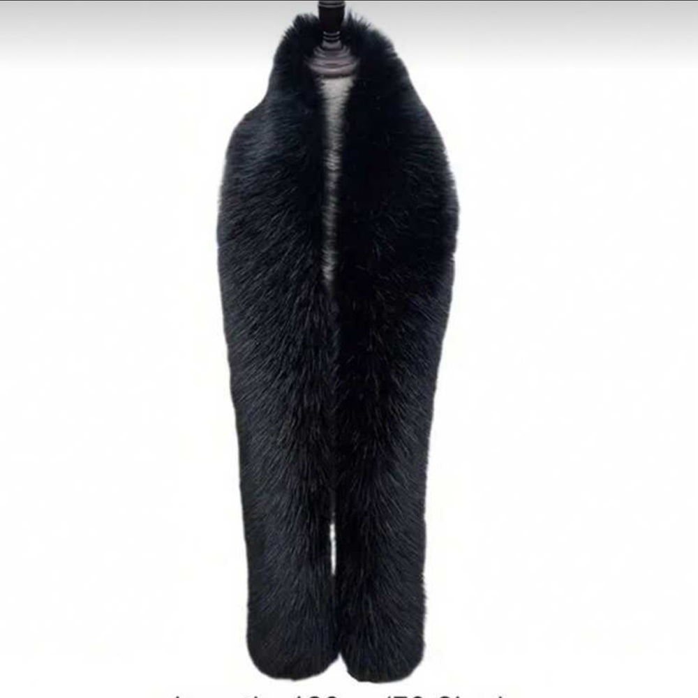 🖤 Black Faux Fur Stole 🖤 - Picture 5 of 7